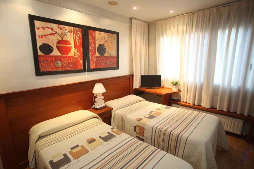 Hostal Vitorina Soria Quarto foto